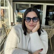 Ciao! Sono Greta e sarei molto felice di aiutarti con i tuoi compiti!